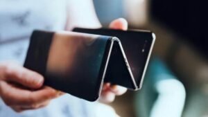 Huawei, Üç Katlanabilir Telefonuyla 10 Eylül’de Sahneye Çıkıyor